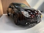 Alfa Romeo MiTo 0.9 TwinAir Esclusivo, Carbon, leer, PDC, Nieuwe APK