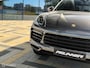 Porsche Cayenne Coupé 3.0 E-Hybrid Pano|Sport chrono|Luchtvering