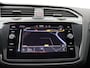 Volkswagen Tiguan 1.4 TSI eHybrid R-Line Business 245PK DSG Panoramadak, Trekhaak, Black Style, 20" LM velgen, Matrix LED-Verlichting, Keyless, 17" Winterset