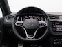 Volkswagen Tiguan 1.4 TSI eHybrid R-Line Business 245PK DSG Panoramadak, Trekhaak, Black Style, 20" LM velgen, Matrix LED-Verlichting, Keyless, 17" Winterset