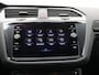 Volkswagen Tiguan 1.4 TSI eHybrid Elegance 245 PK DSG Trekhaak, Matrix LED-Verlichting, Side Assist, Parkeersensoren voor en Achter, Elektrische Achterklep, 18" LM Velgen, Keyless, Dynamic Chassis
