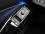 Volkswagen ID.4 Pro 77 kWh 204PK Aut. SOH 97%, Panoramadak, Trekhaak, Matrix LED-Verlichting, Keyless, Stoel-Stuurverwarming, Parkeersensoren voor en Achter, 19" LM Velgen