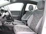 Volkswagen ID.4 Pro 77 kWh 204PK Aut. SOH 97%, Panoramadak, Trekhaak, Matrix LED-Verlichting, Keyless, Stoel-Stuurverwarming, Parkeersensoren voor en Achter, 19" LM Velgen