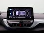 Volkswagen ID.4 Pro 77 kWh 204PK Aut. SOH 97%, Panoramadak, Trekhaak, Matrix LED-Verlichting, Keyless, Stoel-Stuurverwarming, Parkeersensoren voor en Achter, 19" LM Velgen