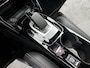 Peugeot e-2008 EV 136pk GT Pack 50 kWh Automaat | 1ste Eigenaar | Stoelverwarming | Navigatie | Climate Control | Adaptieve Cruise Control | Camera | 18"LMV | LED | Keyless Entry/Start | Apple Carplay/Android Auto |