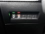 Peugeot e-2008 EV 136pk GT Pack 50 kWh Automaat | 1ste Eigenaar | Stoelverwarming | Navigatie | Climate Control | Adaptieve Cruise Control | Camera | 18"LMV | LED | Keyless Entry/Start | Apple Carplay/Android Auto |