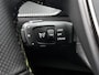 Peugeot e-2008 EV 136pk GT Pack 50 kWh Automaat | 1ste Eigenaar | Stoelverwarming | Navigatie | Climate Control | Adaptieve Cruise Control | Camera | 18"LMV | LED | Keyless Entry/Start | Apple Carplay/Android Auto |