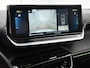 Peugeot e-2008 EV 136pk GT Pack 50 kWh Automaat | 1ste Eigenaar | Stoelverwarming | Navigatie | Climate Control | Adaptieve Cruise Control | Camera | 18"LMV | LED | Keyless Entry/Start | Apple Carplay/Android Auto |