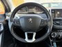 Peugeot 2008 1.2 PureTech Blue Lion 110pk | Apple Carplay/Android Auto | Cruise control | Dab | Navigatiesysteem full map | Panoramadak | Trekhaak | Zeer nette auto!