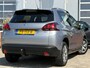 Peugeot 2008 1.2 PureTech Blue Lion 110pk | Apple Carplay/Android Auto | Cruise control | Dab | Navigatiesysteem full map | Panoramadak | Trekhaak | Zeer nette auto!