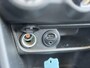 Peugeot 2008 1.2 PureTech Blue Lion 110pk | Apple Carplay/Android Auto | Cruise control | Dab | Navigatiesysteem full map | Panoramadak | Trekhaak | Zeer nette auto!