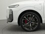 Audi Q3 S Edition 1.5 e-hybrid 272pk | Tech-Pro pakket | Panoramadak | SONOS-Audio | Elektrisch verstelbare S-Line sportstoelen | Head-up display |
