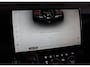 Land Rover Defender 110 2.0 P300e 110 X-Dynamic SE / FACELIFT / Head Up / Memory / Elek Stoelen / Acc / 360 Camera / Open Pano