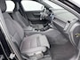 Volvo XC40 Single Motor Core 69 kWh | 19" Allseason | Stoel/Stuurverwarming | Warmtepomp | Google Navigatie | Carplay | Parkeercamera | Parkeerverwarming | LED | Parkeersensoren V+A | Climate Control | Cruise Control