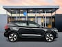 Volvo XC40 Single Motor Core 69 kWh | 19" Allseason | Stoel/Stuurverwarming | Warmtepomp | Google Navigatie | Carplay | Parkeercamera | Parkeerverwarming | LED | Parkeersensoren V+A | Climate Control | Cruise Control