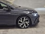 Volkswagen Golf 1.5 eTSI 3x R-Line Panorama/H&K/Keyless/IQ Light