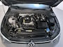 Volkswagen Golf Variant 1.0 TSI 110pk Life Sfeerverlichting Parkeersensoren Navigatie DAB+