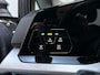 Volkswagen Golf Variant 1.0 TSI 110pk Life Sfeerverlichting Parkeersensoren Navigatie DAB+