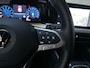 Volkswagen Golf 1.0 TSI 110pk Life Sfeerverlichting Navigatie App-Connect DAB+