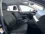 Volkswagen Golf 1.0 TSI 110pk Life Sfeerverlichting Navigatie App-Connect DAB+