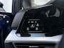 Volkswagen Golf 1.0 TSI 110pk Life Sfeerverlichting Navigatie App-Connect DAB+