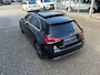 Mercedes-Benz A-klasse 250 e Business Solution AMG | Navi |Panoramadak | Sfeerverlichting Cruise | Clima | Camera | Leder | 18".