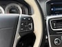 Volvo V60 1.6 T4 Kinetic Schuifdak | Trekhaak | Leder | Stoelverwarming | Memory | Xenon | Camera | Keurig Onderhouden