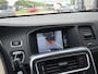 Volvo V60 1.6 T4 Kinetic Schuifdak | Trekhaak | Leder | Stoelverwarming | Memory | Xenon | Camera | Keurig Onderhouden