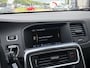 Volvo V60 1.6 T4 Kinetic Schuifdak | Trekhaak | Leder | Stoelverwarming | Memory | Xenon | Camera | Keurig Onderhouden