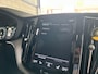 Volvo XC60 2.0 T4 R-Design