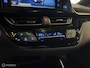 Toyota C-HR / C-HR+ 1.8 Hybrid Bi-Tone LED / STOELVERW. / STUURVERW. / CAMERA / CARPLAY MEDIA /