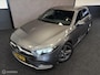 Mercedes-Benz A-klasse 180 AMG Line LED / DIGI DASH / STOELVERW. / CARPLAY / PDC / CAMERA / NAP /