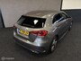Mercedes-Benz A-klasse 180 AMG Line LED / DIGI DASH / STOELVERW. / CARPLAY / PDC / CAMERA / NAP /
