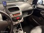 Peugeot 107 1.0-12V Black & Silver 5 DEURS / AIRCO / LMV / GOED ONDERHOUDEN / ELEK.PAKKET /