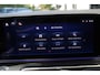 Mercedes-Benz V-klasse 300d / XXL / AMG / DC / 4-Matic / Luchtvering / Elec Stoel / Burmester / NIEUWSTAAT