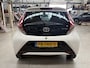 Toyota Aygo 1.0 VVT-i 69pk 5D x-play | Navigatie | Camera | Airco | Bluetooth | NAP | Rijklaar prijs!