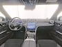 Mercedes-Benz C-klasse Estate 300 e AMG Plug-In Hybride | AMG Premium Line | Night Pakket | Panorama Schuif-Kanteldak | Trekhaak | Head-up-Display | Stuur en Stoelverwarming. Inclusief 24 maanden MB Certified garantie voor Europa.