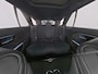 Mercedes-Benz C-klasse Estate 300 e AMG Plug-In Hybride | AMG Premium Line | Night Pakket | Panorama Schuif-Kanteldak | Trekhaak | Head-up-Display | Stuur en Stoelverwarming. Inclusief 24 maanden MB Certified garantie voor Europa.