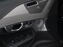 Volvo XC90 2.0 T8 Recharge AWD R-Design [SCHUIFKANTELDAK, TREKHAAK, APPLE CARPLAY, ANDROID, BOWERS & WILKINS, STOELVERWARMING, MEMORY, CRUISECONTROL, 360 CAMERA, PDC V+A, MASSAGE STOELEN, STUURVERWARMING, 7 PERSOONS, NIEUWSTAAT]