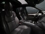 Volvo XC90 2.0 T8 Recharge AWD R-Design [SCHUIFKANTELDAK, TREKHAAK, APPLE CARPLAY, ANDROID, BOWERS & WILKINS, STOELVERWARMING, MEMORY, CRUISECONTROL, 360 CAMERA, PDC V+A, MASSAGE STOELEN, STUURVERWARMING, 7 PERSOONS, NIEUWSTAAT]