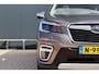 Subaru Forester 2.0i e-BOXER Premium 4WD | Trekhaak | Leer | Panoramadak | Adapt. Cruise | Camera | Sideview | Stoelverwarming voor + achter | Apple Carplay / Android Auto