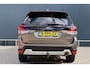 Subaru Forester 2.0i e-BOXER Premium 4WD | Trekhaak | Leer | Panoramadak | Adapt. Cruise | Camera | Sideview | Stoelverwarming voor + achter | Apple Carplay / Android Auto