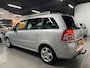Opel Zafira 1.8 Business 7p. AIRCO / NAVIGATIE / TREKHAAK
