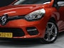 Renault Clio Estate 1.2 GT AUTOMAAT [CRUISE CONTROL, BASS REFLEX AUDIO, RS DRIVE, KEYLESS, SPORTSTOELEN, NAVIGATIE, PDC A, AIRCO, LED, START STOP SYSTEEM, SPORT, GETINT GLAS, NIEUWSTAAT]