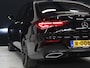 Mercedes-Benz CLA 250 e AMG Line [APPLE CARPLAY, ANDROID, TREKHAAK, STOELVERWARMING, CRUISE CONTROL, PDC V+A, ACHTERUITRIJ CAMERA, AMG STYLING, NAVIGATIE, CLIMATE CONTROL, NIEUWSTAAT]