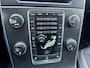 Volvo V60 2.4 D5 Summum 215 PK CLIMA NAVI XENON APK 8-2027