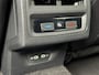Volkswagen Golf 1.5 eTSI R-Line Business, IQ Lights, ACC Travel assist, Carplay, 19'' Velgen
