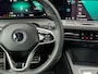 Volkswagen Golf 1.5 eTSI R-Line Business, IQ Lights, ACC Travel assist, Carplay, 19'' Velgen