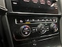 Volkswagen Golf 1.0 TSI Comfortline|Dealer onderhouden|Trekhaak|NAP|CarPlay