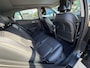 Kia Sportage 1.6 T-GDi Hybrid DynamicPlusLine TREK GEWICHT 1650 KG | LEDER | AWD | 360 GRADEN CAMERA | HARMAN/KARDON | ELEKTRISCH VERSTELBARE STOELEN | STOELVERWARMING | STUURVERWARMING | STOELKOELING | PANORAMADAK | NAVIGATIE | LED | DODEHOEK DETECTIE | APPLE CARPLAY / ANDROID AUTO | ADAPTIEVE CRUISECONTROL | FABRIEK GARANTIE 7 JAAR |